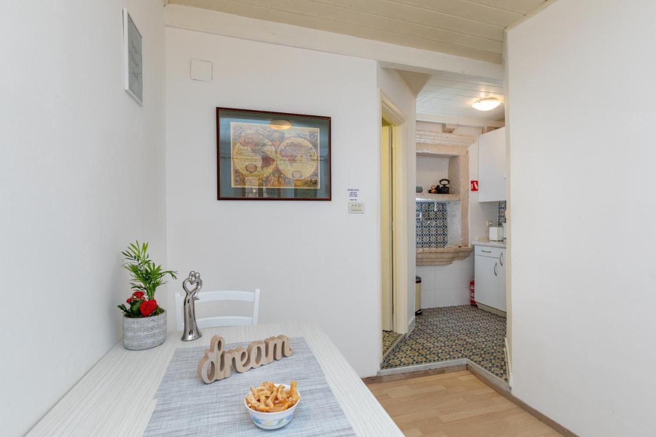 Divina Blue Apartments Dubrovnik Ngoại thất bức ảnh